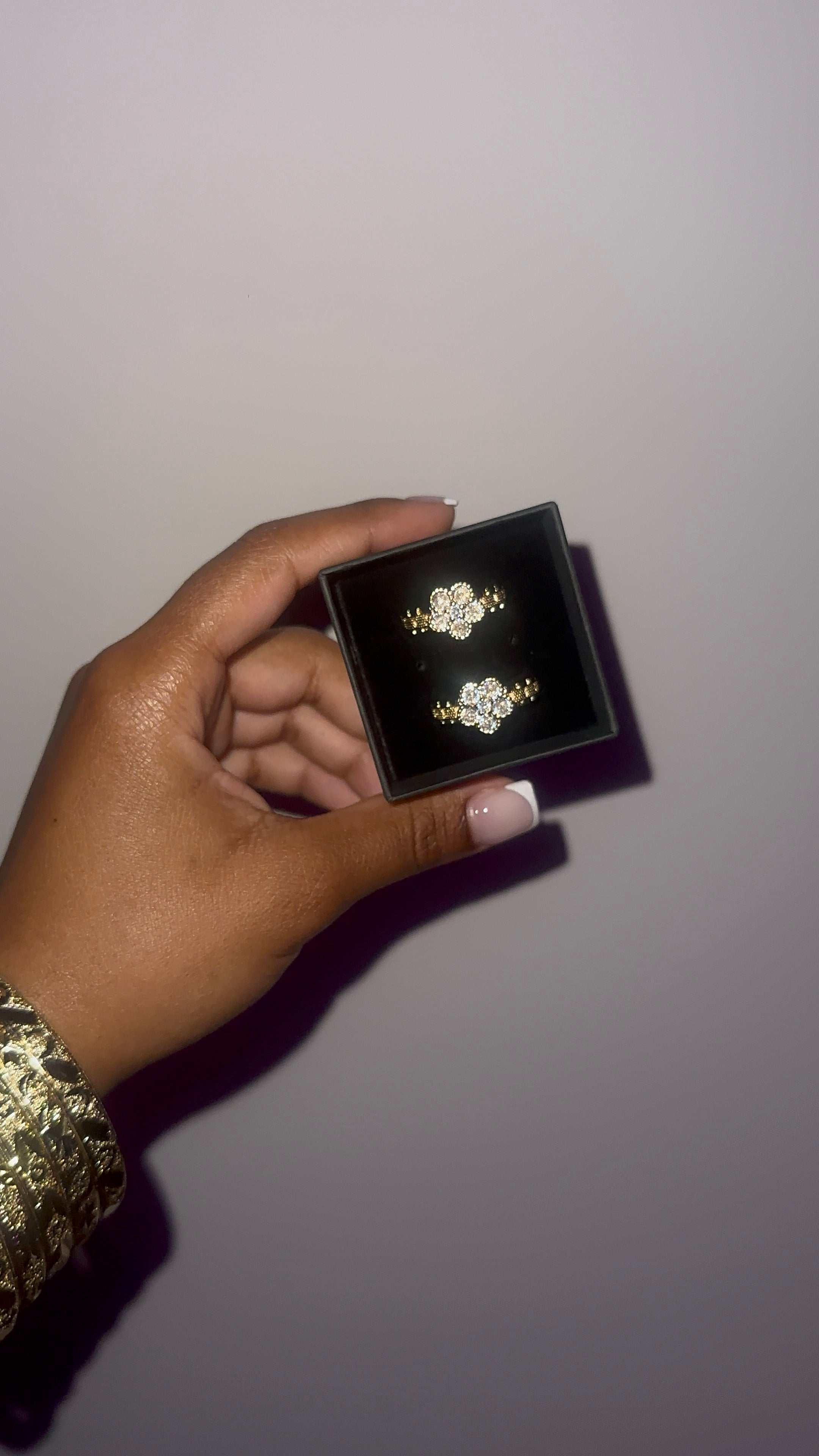 Icy Flower Ring